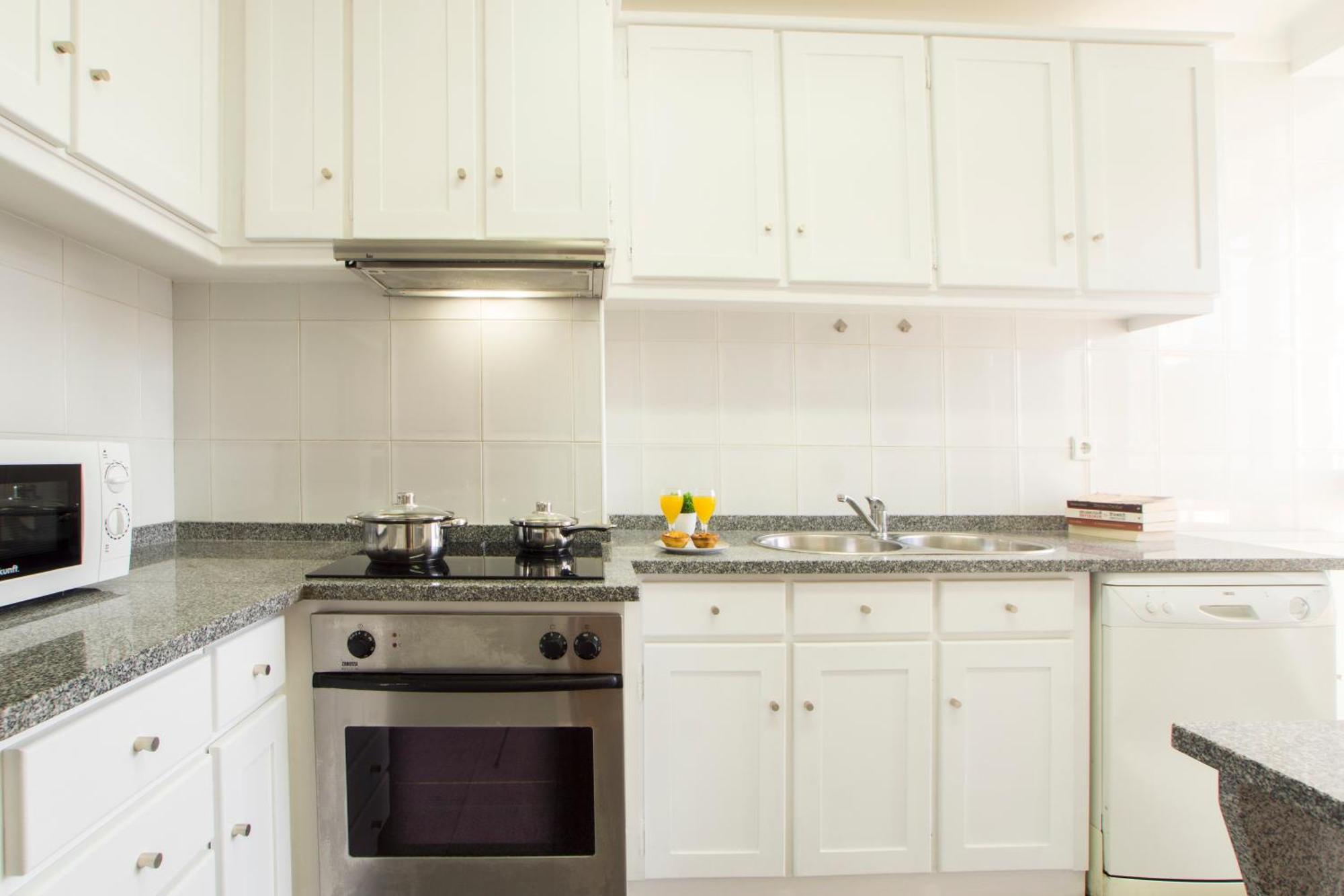 Sunny 4 Bedroom Apartment - With View Coimbra Ngoại thất bức ảnh