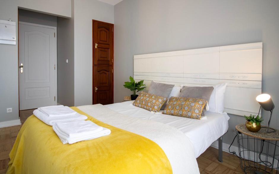 Sunny 4 Bedroom Apartment - With View Coimbra Ngoại thất bức ảnh