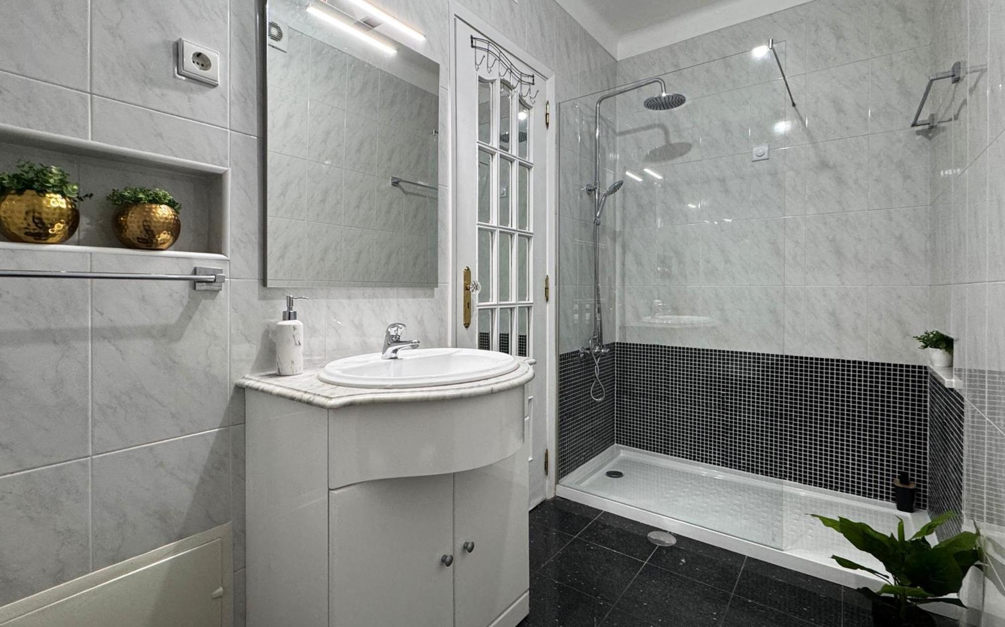 Sunny 4 Bedroom Apartment - With View Coimbra Ngoại thất bức ảnh