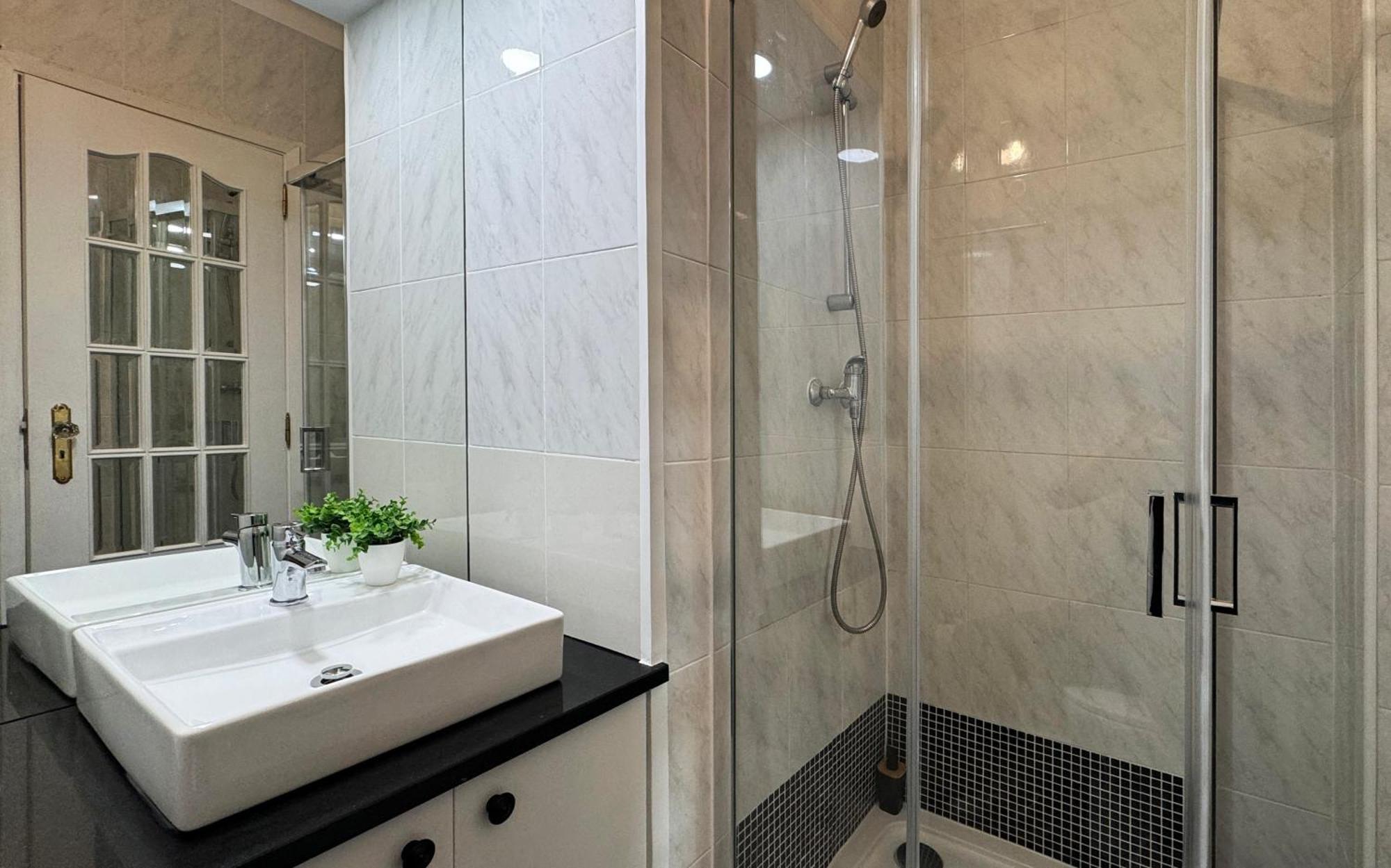 Sunny 4 Bedroom Apartment - With View Coimbra Ngoại thất bức ảnh